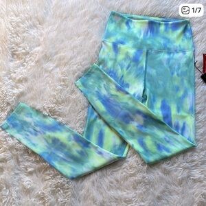 EUC Carbon38 Tie Dye Ribbed Leggings M